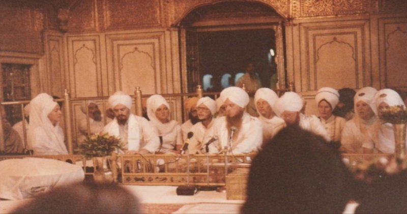 Punjab parties pass resolution to allow Sikh women to perform Kirtan